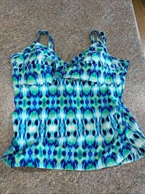 Croft & Barrow Blue & Green Printed Women's Tankini Top size 20W